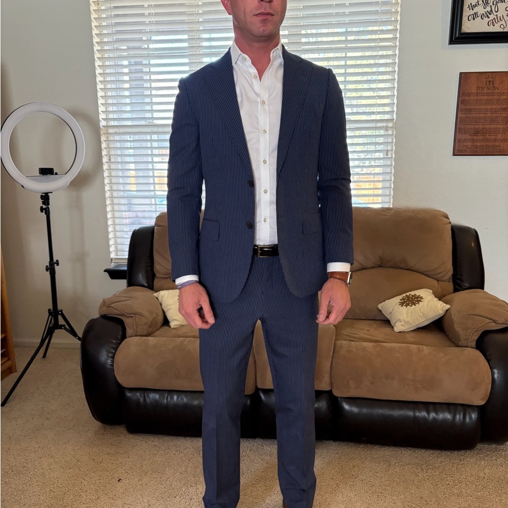 Suitsupply Blue Tailored Suit with Notched Lapels